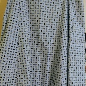 Cute spring and summer skirt.